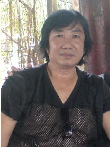 Tiết lộ “giật mình” của một nghệ sĩ về giới “show biz“